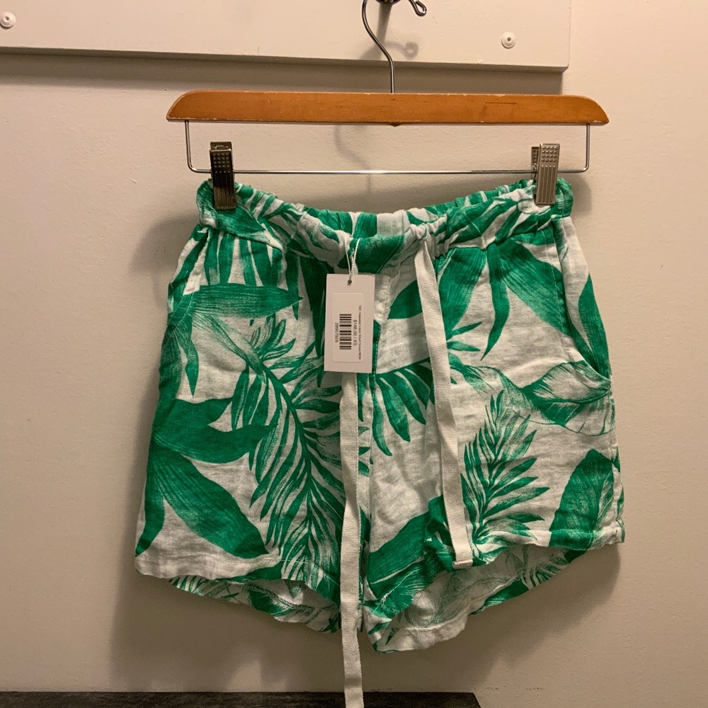 TBC Hawaiian Linen Short Green/White